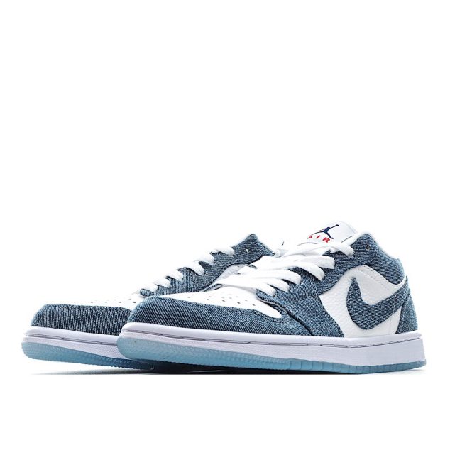  Wmns Air Jordan 1 Retro Low ‘Denim’