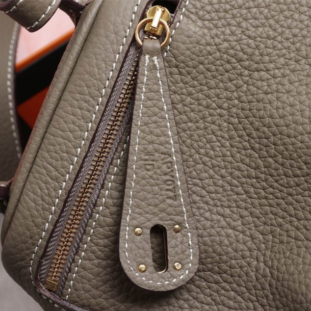  Hermes Lindy Bag