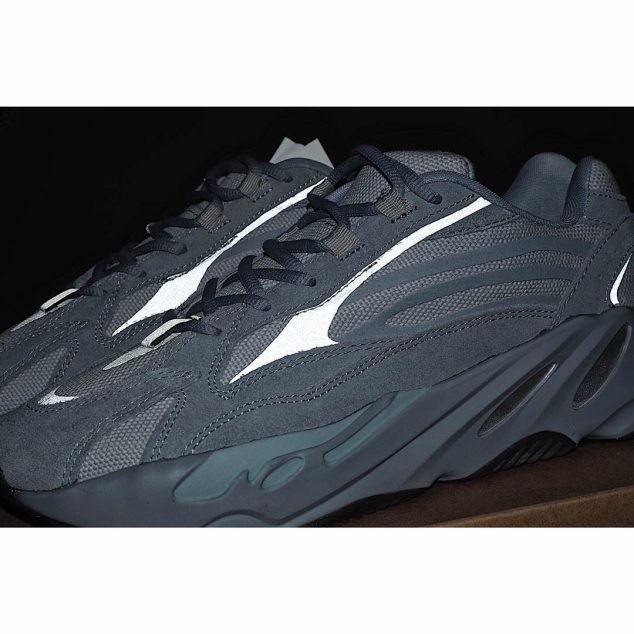  Adidas Yeezy Boost 700 V2 ‘Hospital Blue’