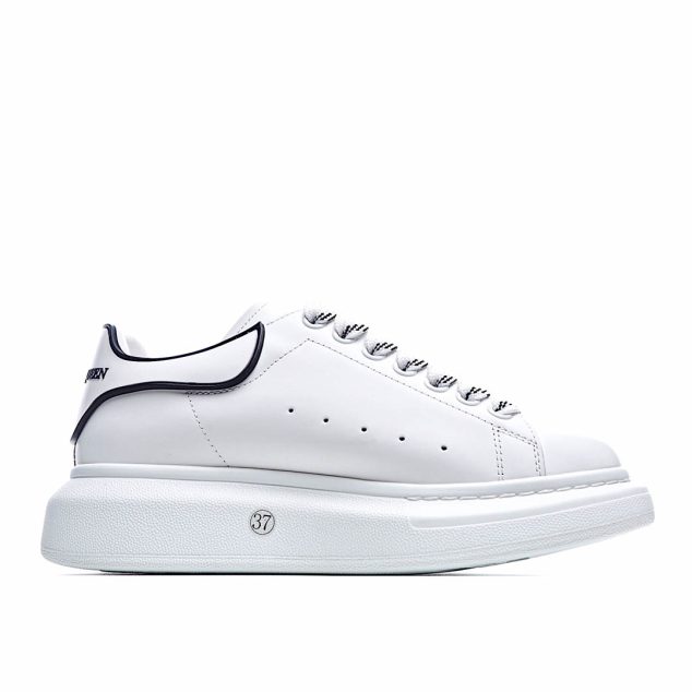  Alexander McQueen sole sneakers