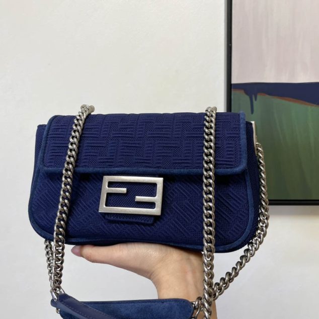  Fendi x Skims joint capsule collection Ref: 83394 Size: 24x7x14.5cm