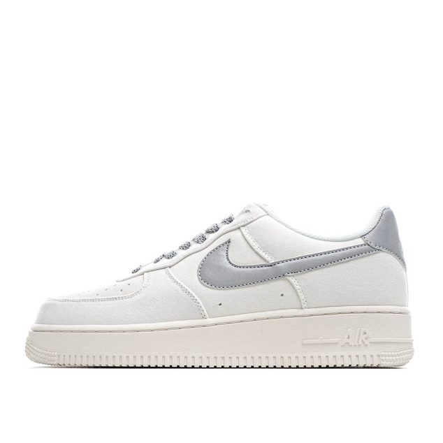  Nike Air Force 1 07 3M Reflective