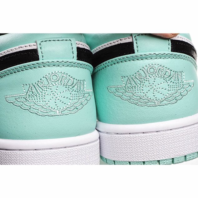  Air Jordan 1 Retro Low ‘Emerald’