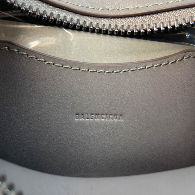  Balenciag* Neo Classic Casual Bag Size: 18cm