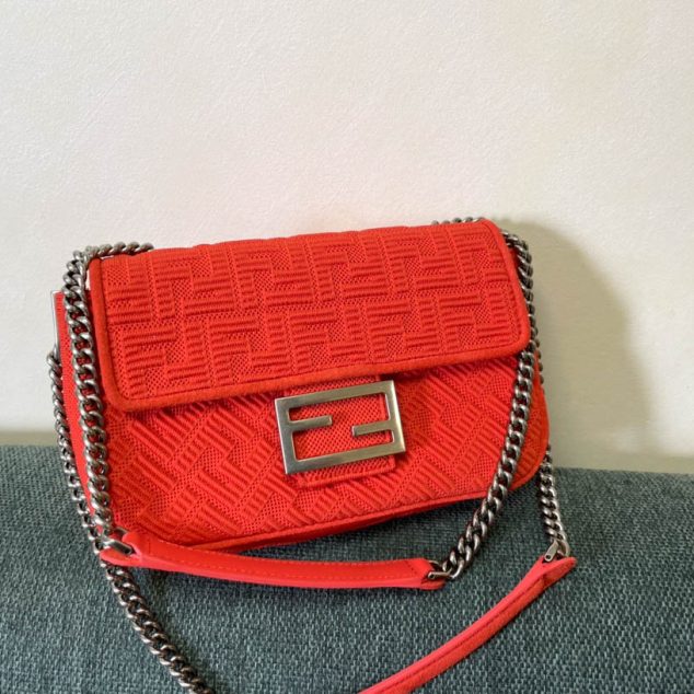  Fendi x Skims joint capsule collection Ref: 83394 Size: 24x7x14.5cm