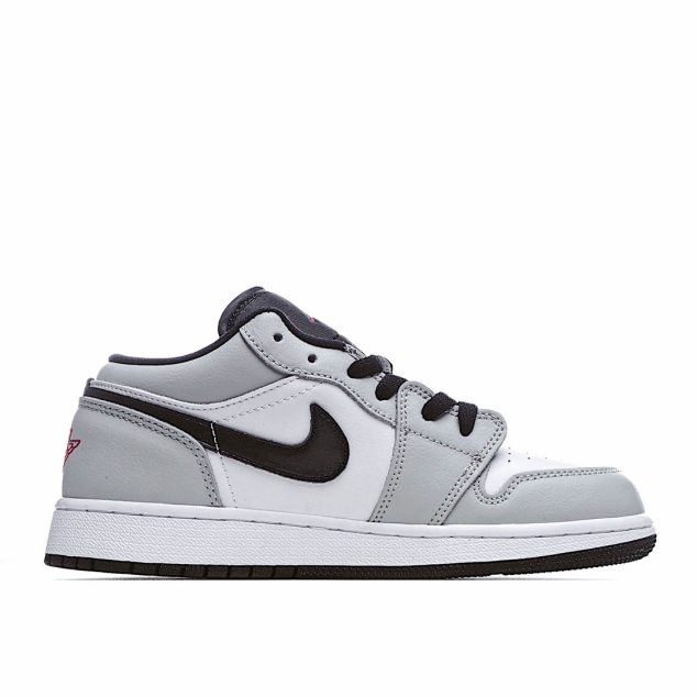  Air Jordan 1 Low GS ‘Light Smoke Grey’