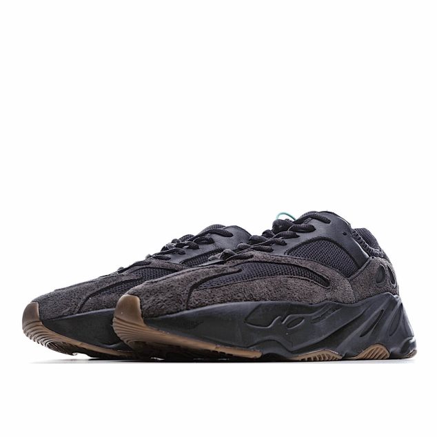  Adidas Yeezy Boost 700 ‘Utility Black’