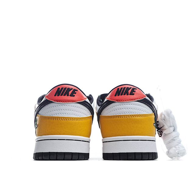  Nike SB Dunk Low Raygun Sneakers