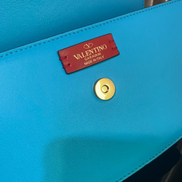  Valentino L shoulder bag