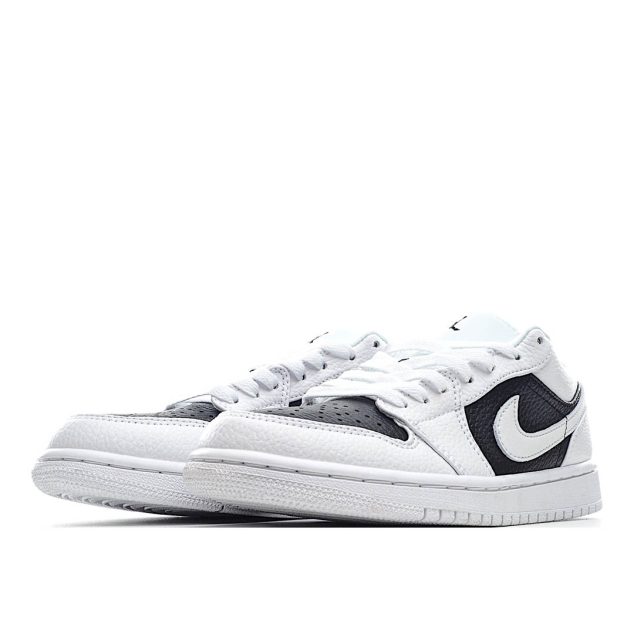  Wmns Air Jordan 1 Low ‘Panda’