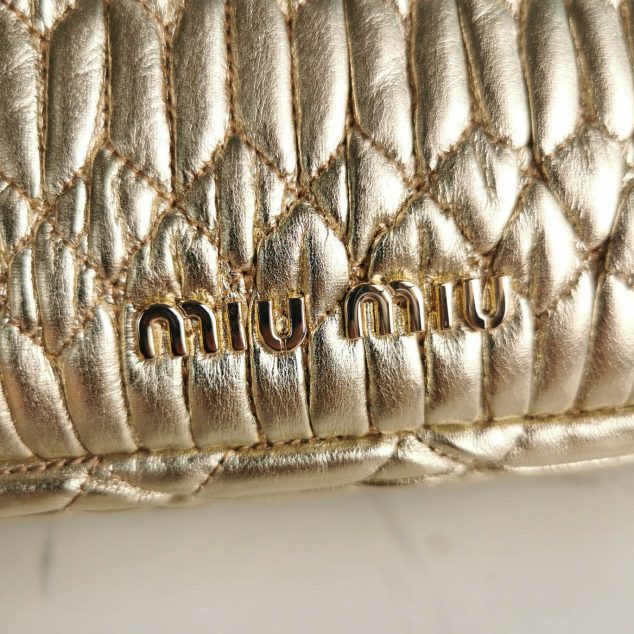  Miu Miu diamond chain bag size: 22.5, 4.5, 12