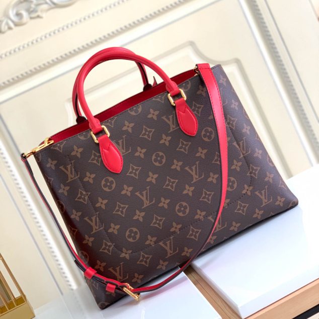  Louis Vuitton Size: 34.0 x 24.0 x 13.0 cm