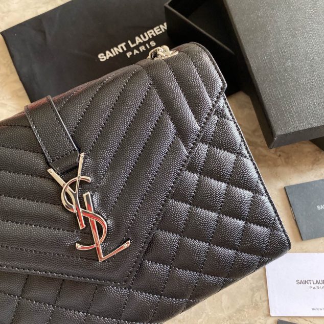  Saint Laurent Size: 24×17.5×6 Code: 392739