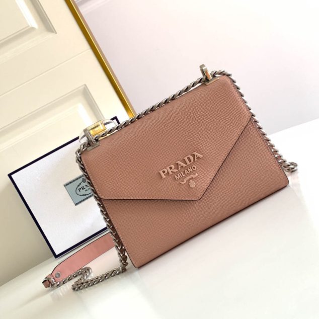  Chain Shoulder Strap Size: 21*14*9.5cm 1BD127