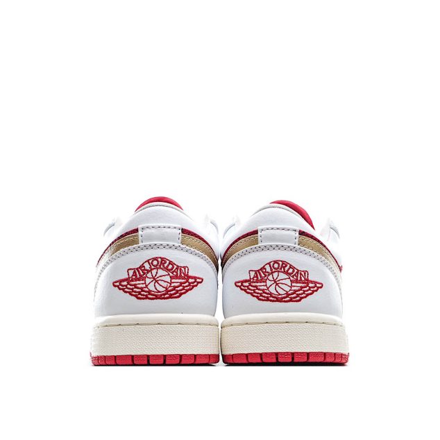  Air Jordan 1 Low SE ‘Spades’