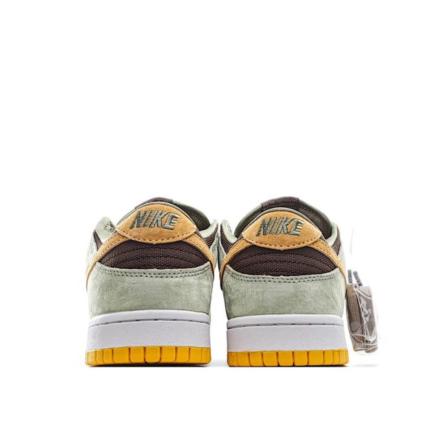  Nike SB Dunk Low SEDusty Olive