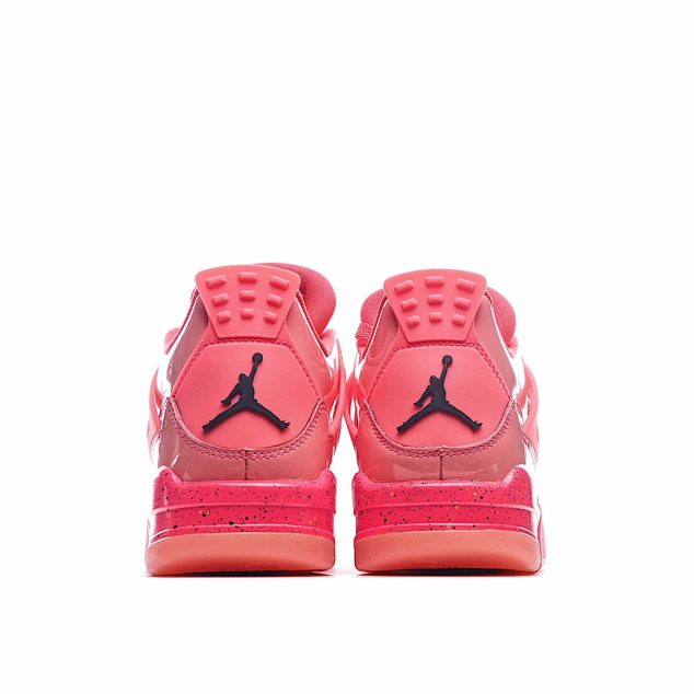  Wmns Air Jordan 4 Retro NRG ‘Hot Punch’