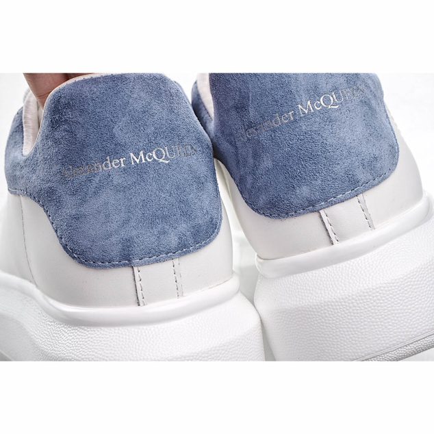  Alexander McQueen sole sneakers