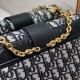  30 Montaigne Chain Crossbody Bag Size: 25.5cm