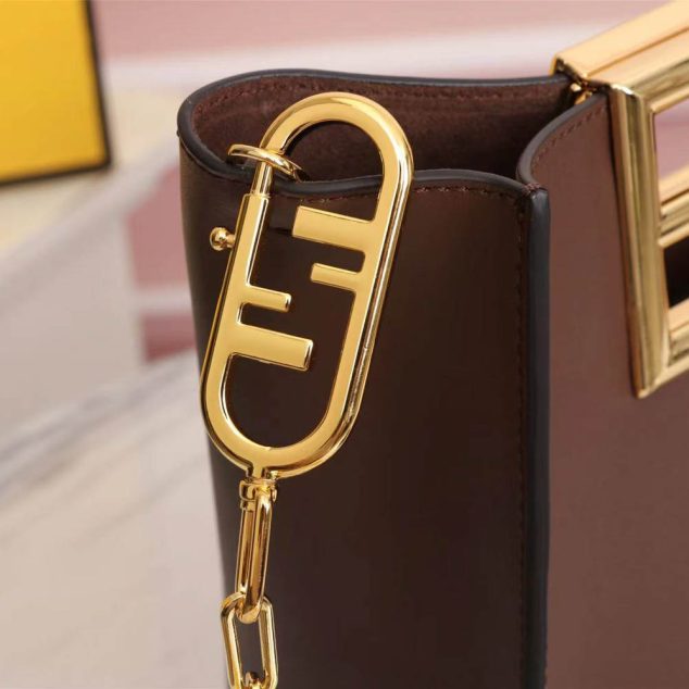  Fendi Way Small Clutch Size: 20*10*17.5cm