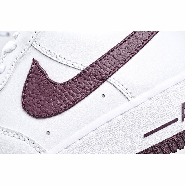  Nike Air Force 1 07 Burgundy