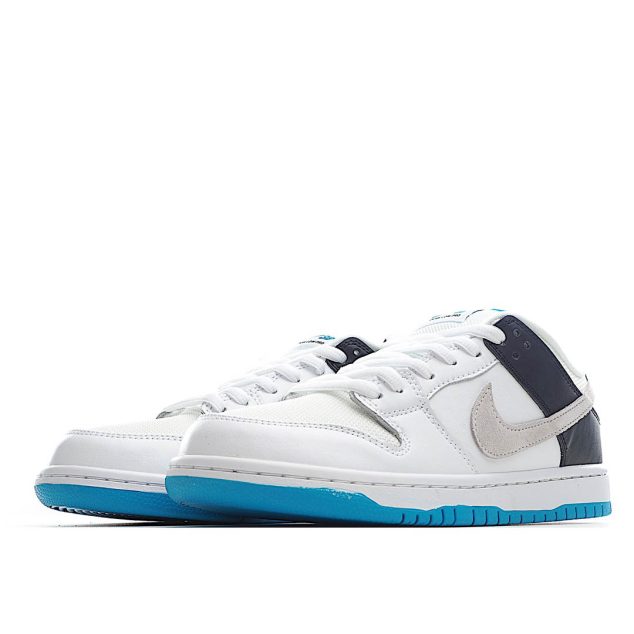  Nike SB Dunk Low Laser Blue