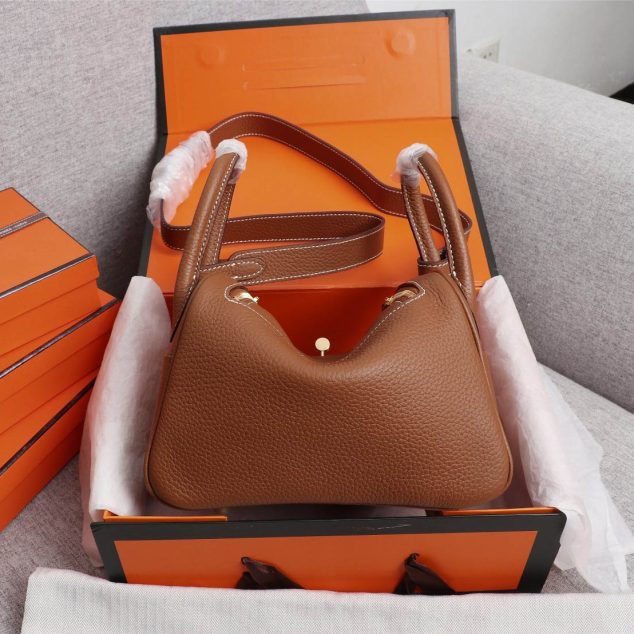  Hermes Lindy Bag