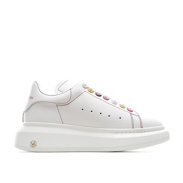  Alexander McQueen sole sneakers