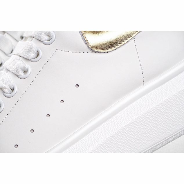  Alexander McQueen sole sneakers