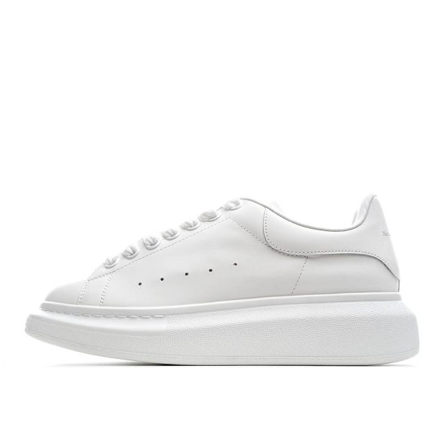  Alexander McQueen sole sneakers