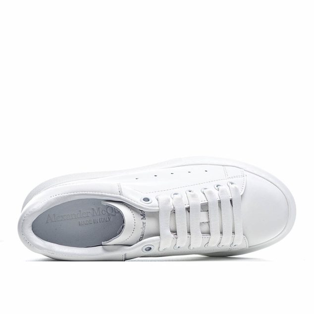  Alexander McQueen sole sneakers