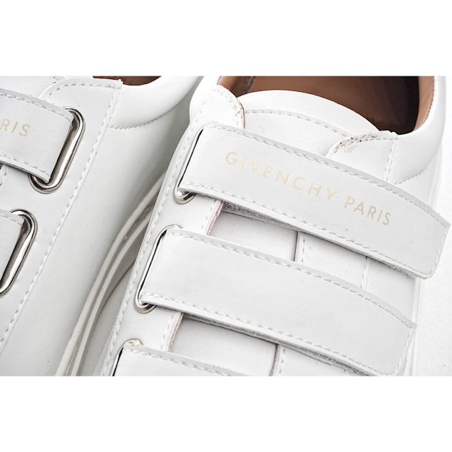  Givenchy Velcro Sneakers