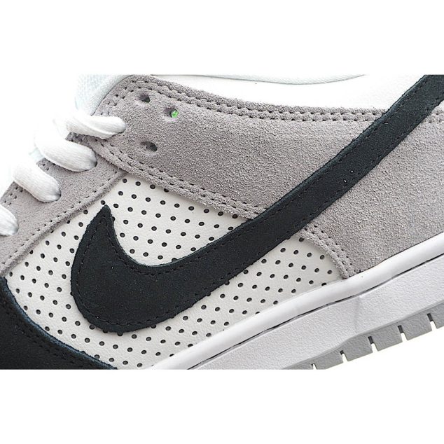  Nike SB Dunk Low Pro SB Sneakers