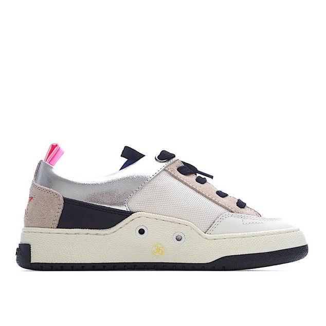  Golden Goose Super Star Dirty Sneakers