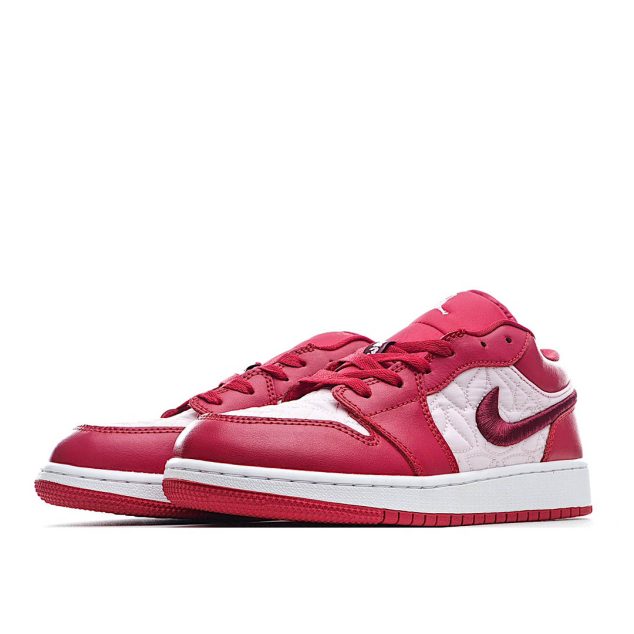  Air Jordan 1 Low GS ‘Pink Quilt’