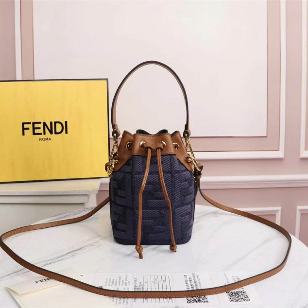  Denim embroidered FF logo bucket bag Size: 12x18x10cm