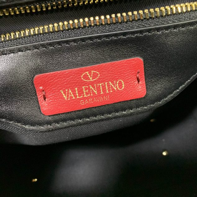  Valentino Model:0055 Size: 23*11*17cm