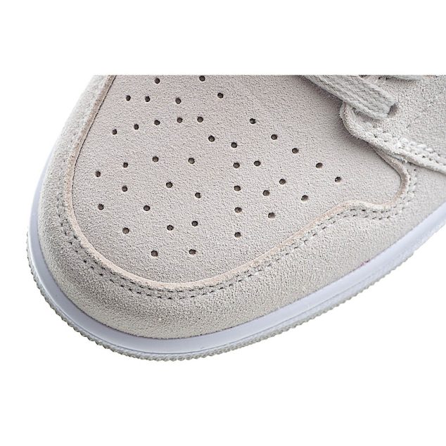  Wmns Air Jordan 1 Low SE ‘Sherpa Fleece’