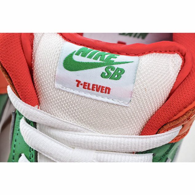  Nike SB Dunk Low Pro QS7-ELEVEn Low Top Sneakers