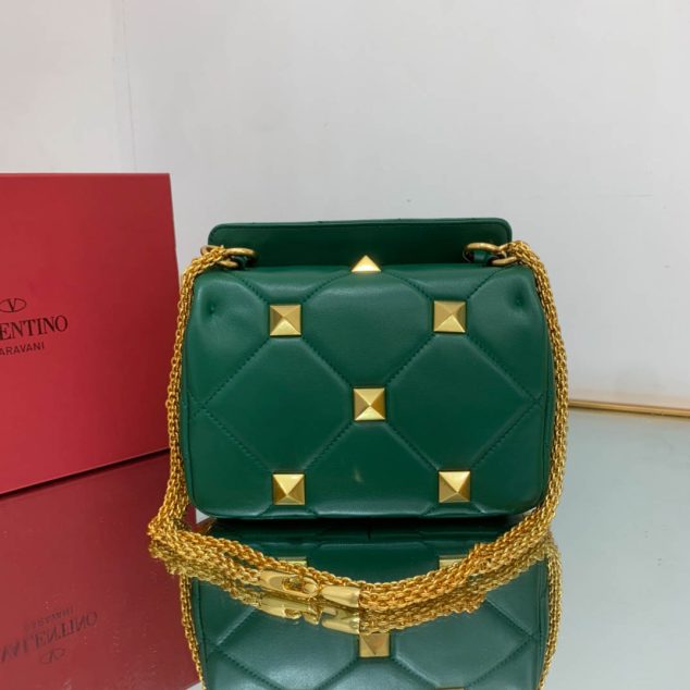  Valentino Model #2059 Size:19x13x6cm