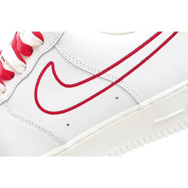  Nike Air Force 1 07 Beige Red