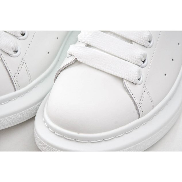  Alexander McQueen sole sneakers