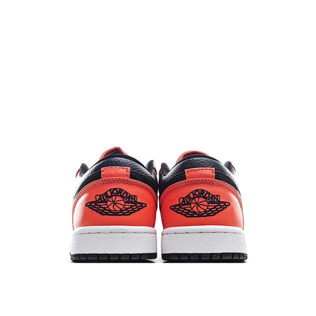  Air Jordan 1 Low SE ‘Black Turf Orange’