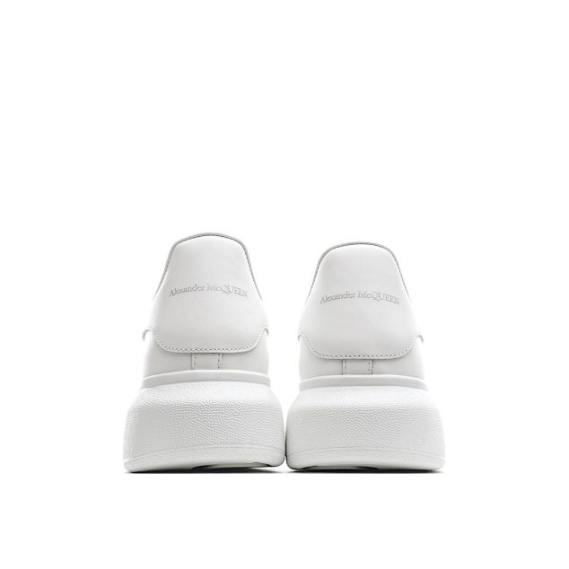  Alexander McQueen sole sneakers