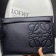  Loewe Size: 29.5x20cm Model: 3040