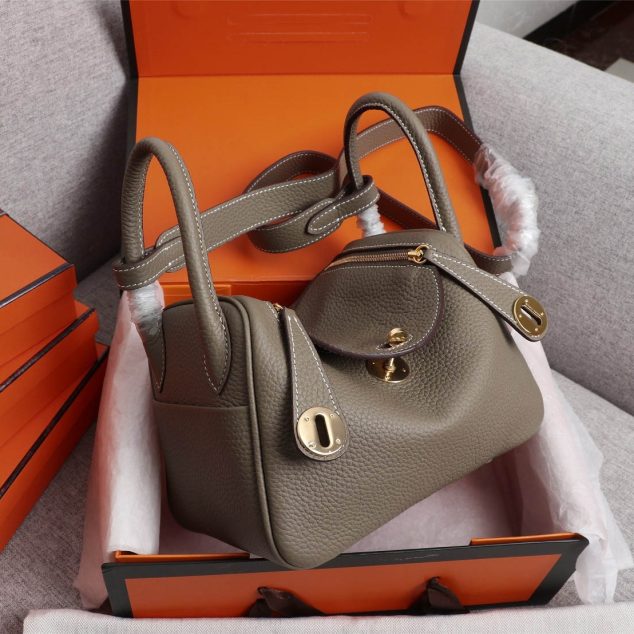  Hermes Lindy Bag