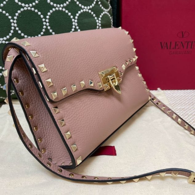  Valentino model: 0181 size: 22.5*5*16