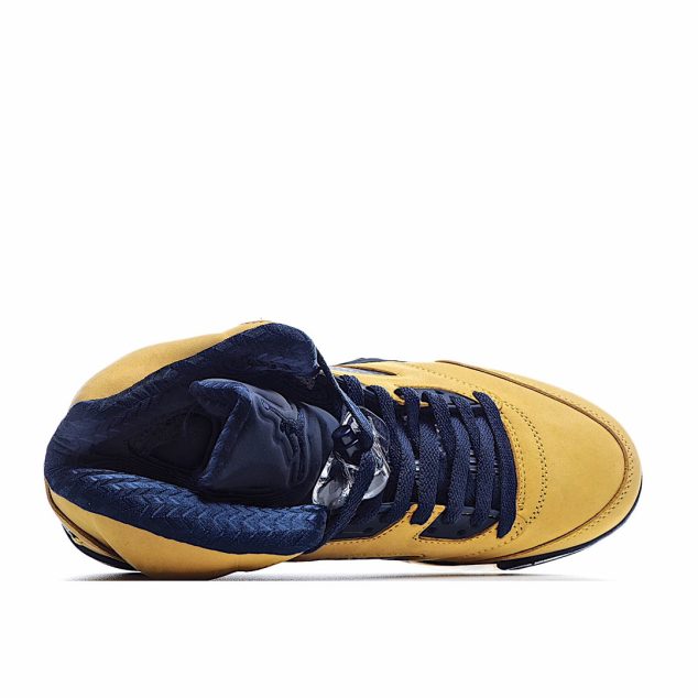  Air Jordan 5 Retro SP ‘Michigan’