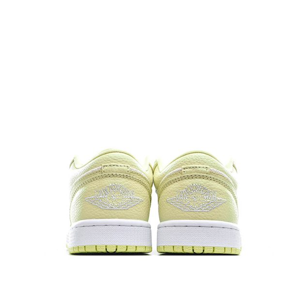  Wmns Air Jordan 1 Low ‘Limelight’