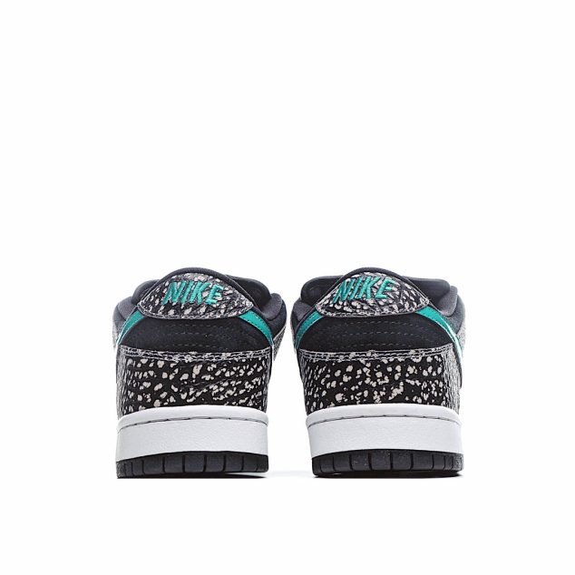  Nike SB Dunk Low PROElephant Sneakers